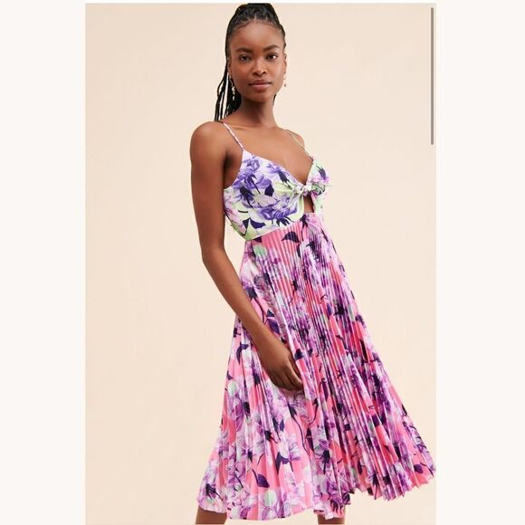 Anthropologie Delfi Quinn Pleated Dress Size M - Picture 2 of 6